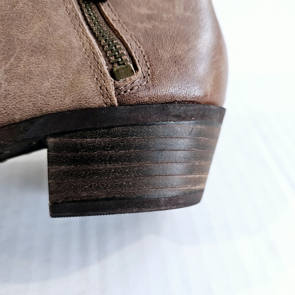 Lucky Brand Burklee booties size 6.5 brown leather zipper sides stacked heel NWT - Picture 8 of 15